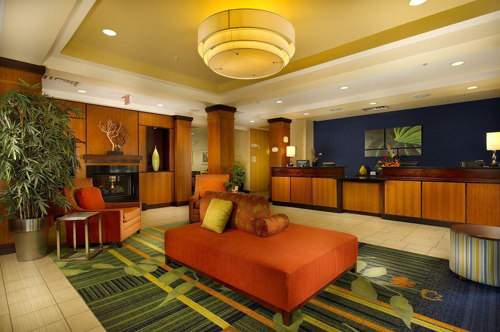 Fairfield Inn And Suites Кливленд Интерьер фото
