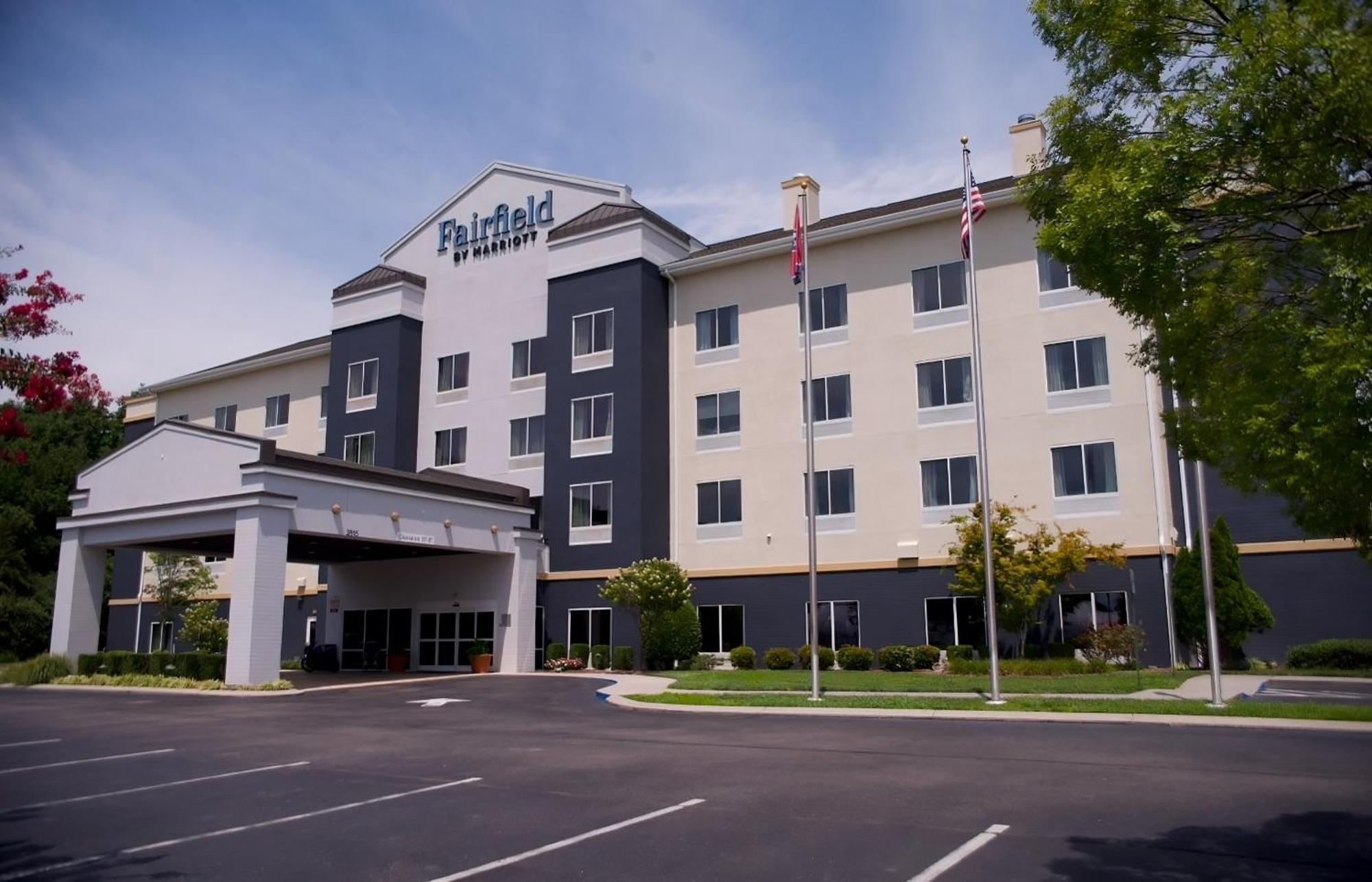 Fairfield Inn And Suites Кливленд Экстерьер фото