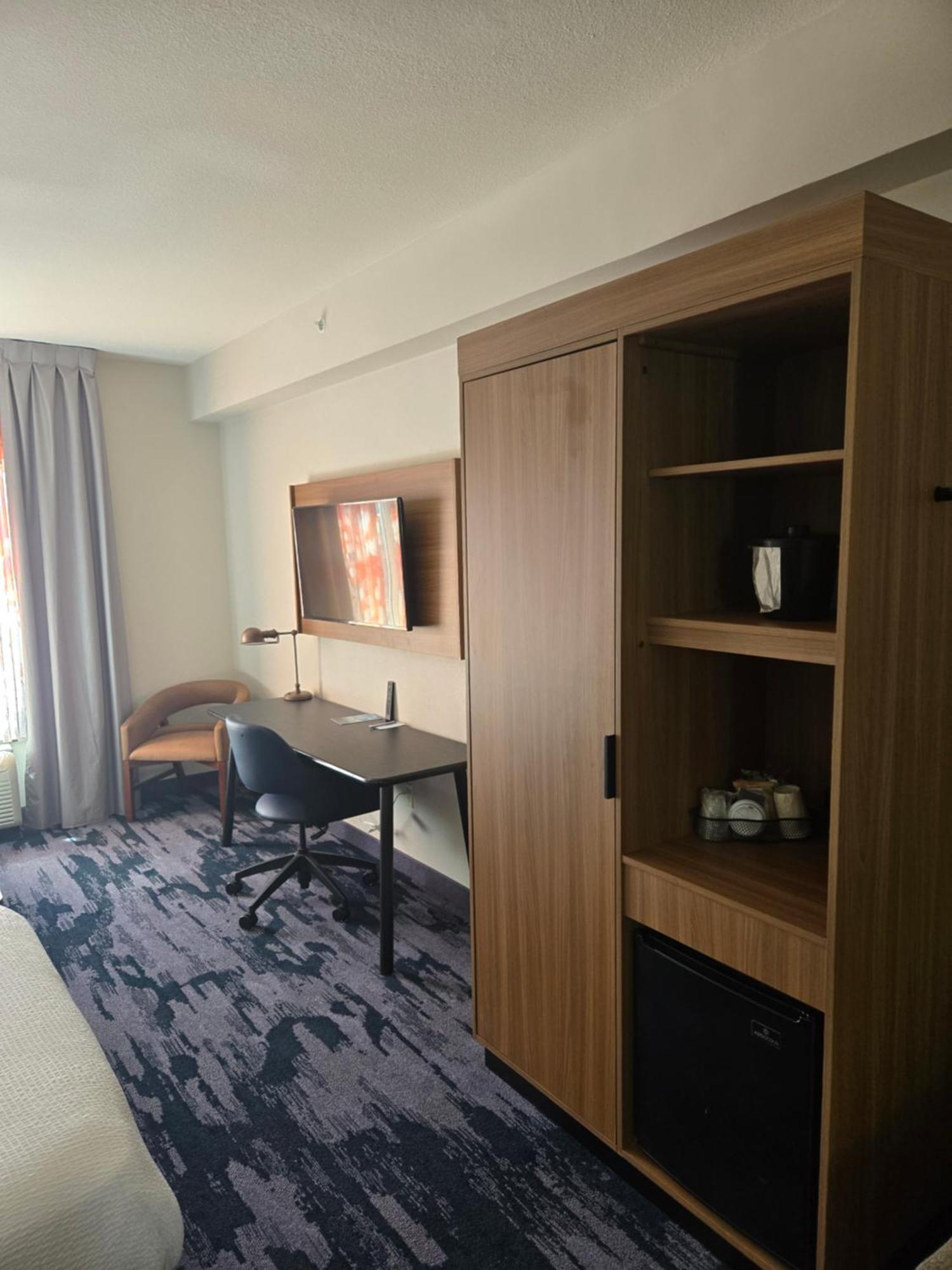 Fairfield Inn And Suites Кливленд Экстерьер фото
