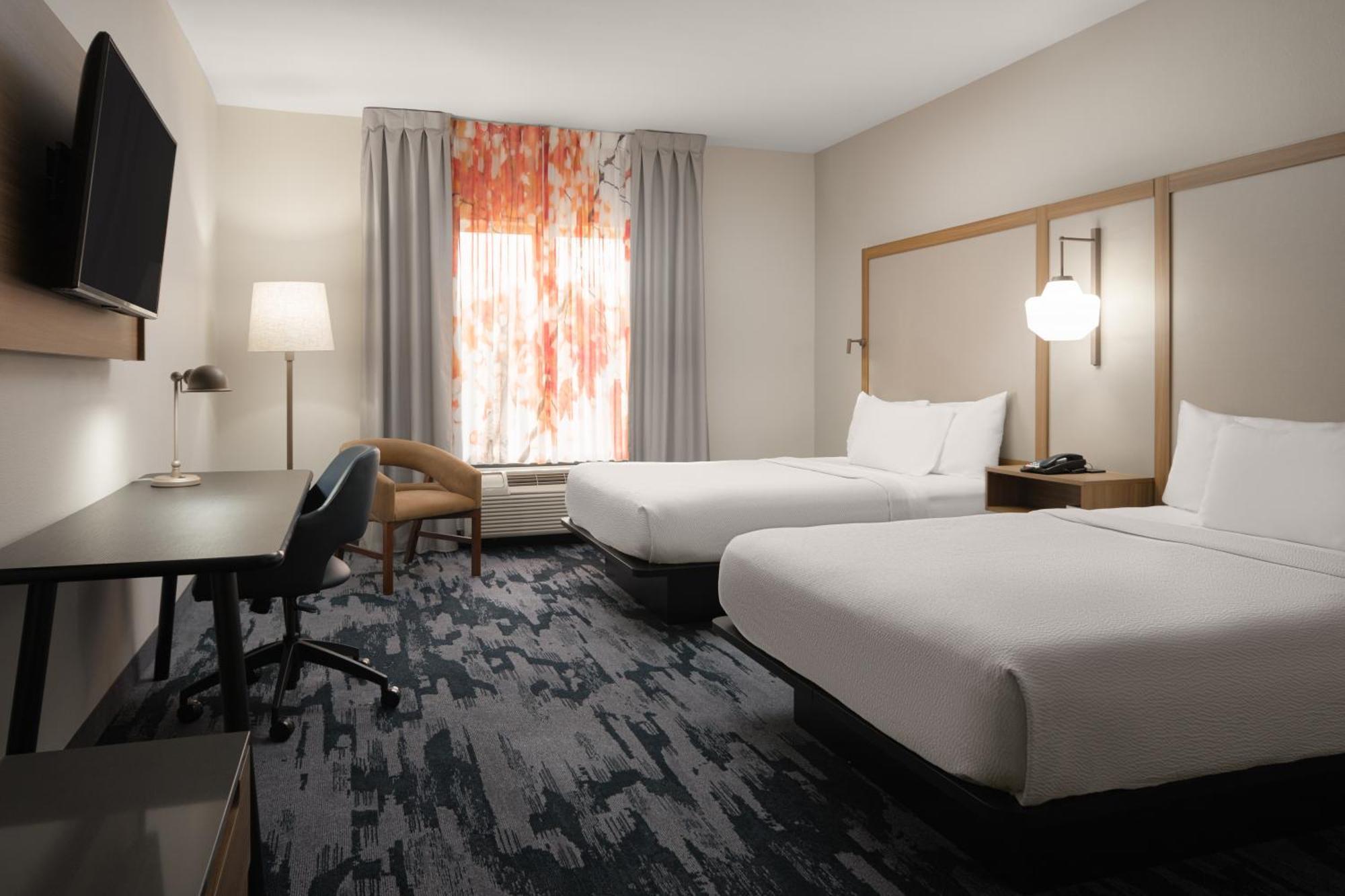Fairfield Inn And Suites Кливленд Экстерьер фото