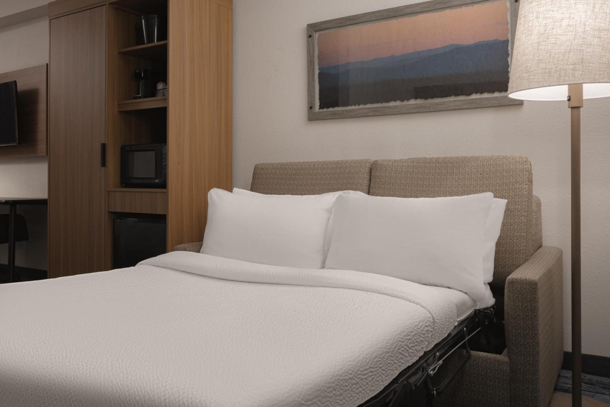 Fairfield Inn And Suites Кливленд Экстерьер фото