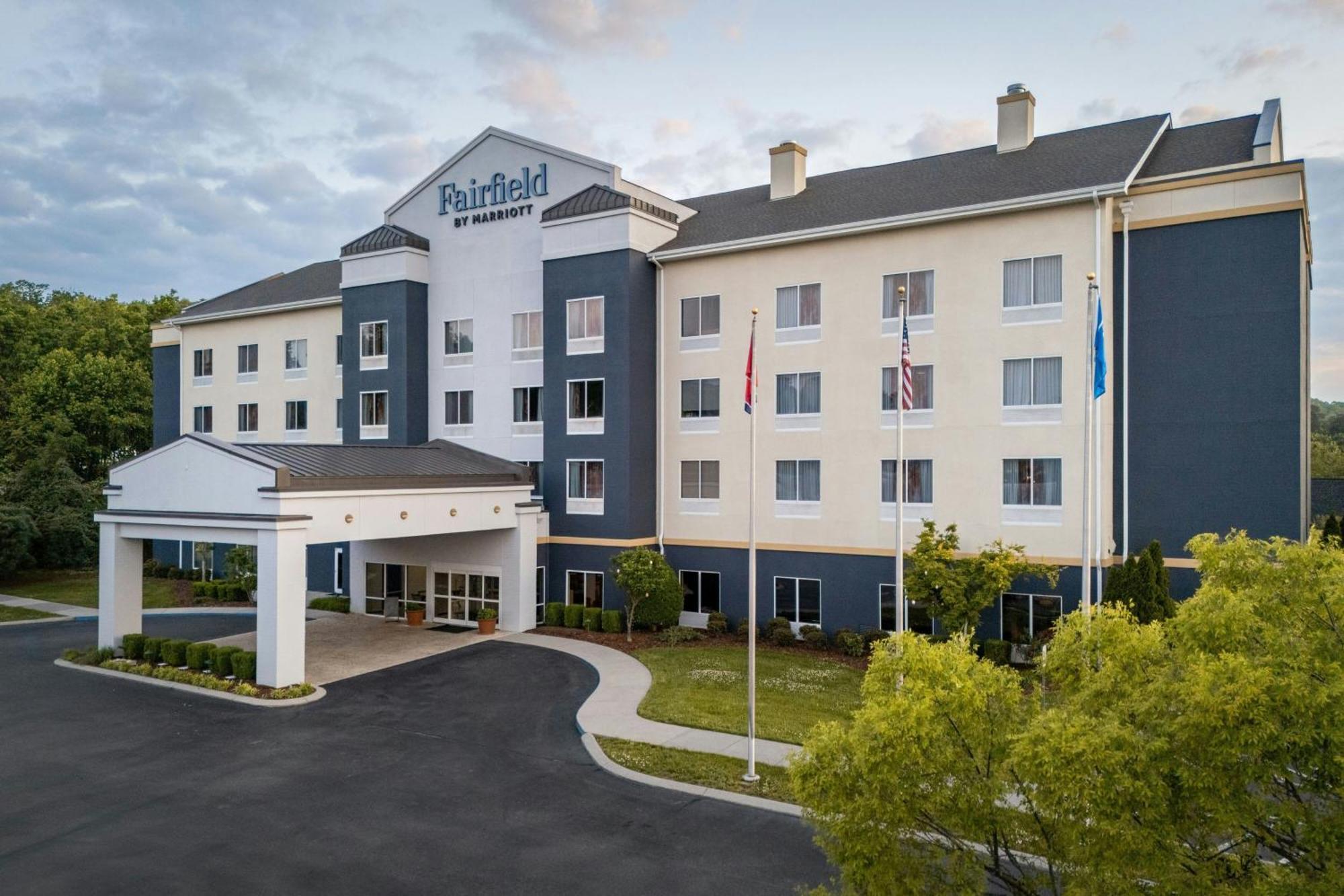 Fairfield Inn And Suites Кливленд Экстерьер фото