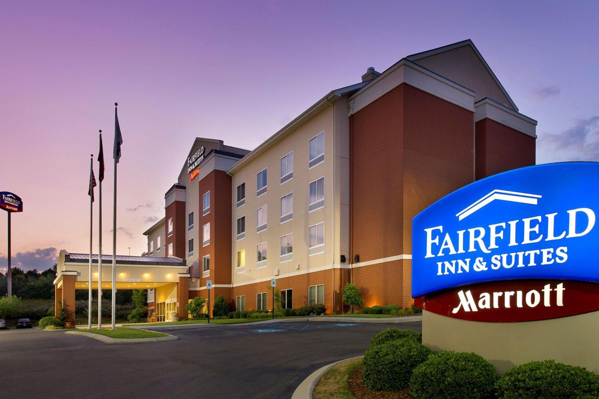 Fairfield Inn And Suites Кливленд Экстерьер фото