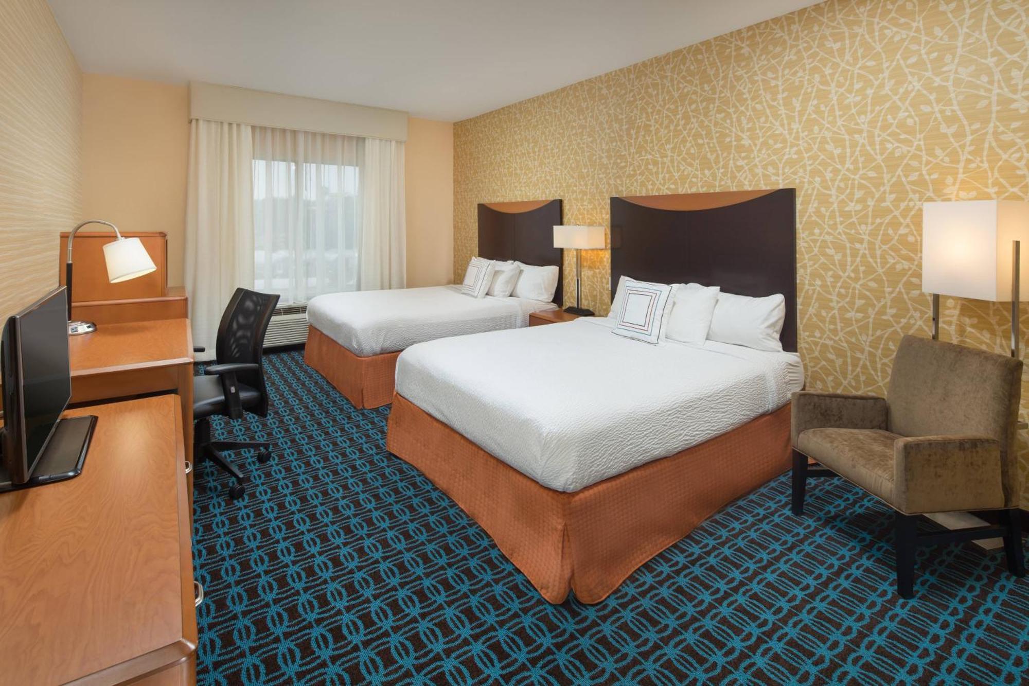 Fairfield Inn And Suites Кливленд Экстерьер фото