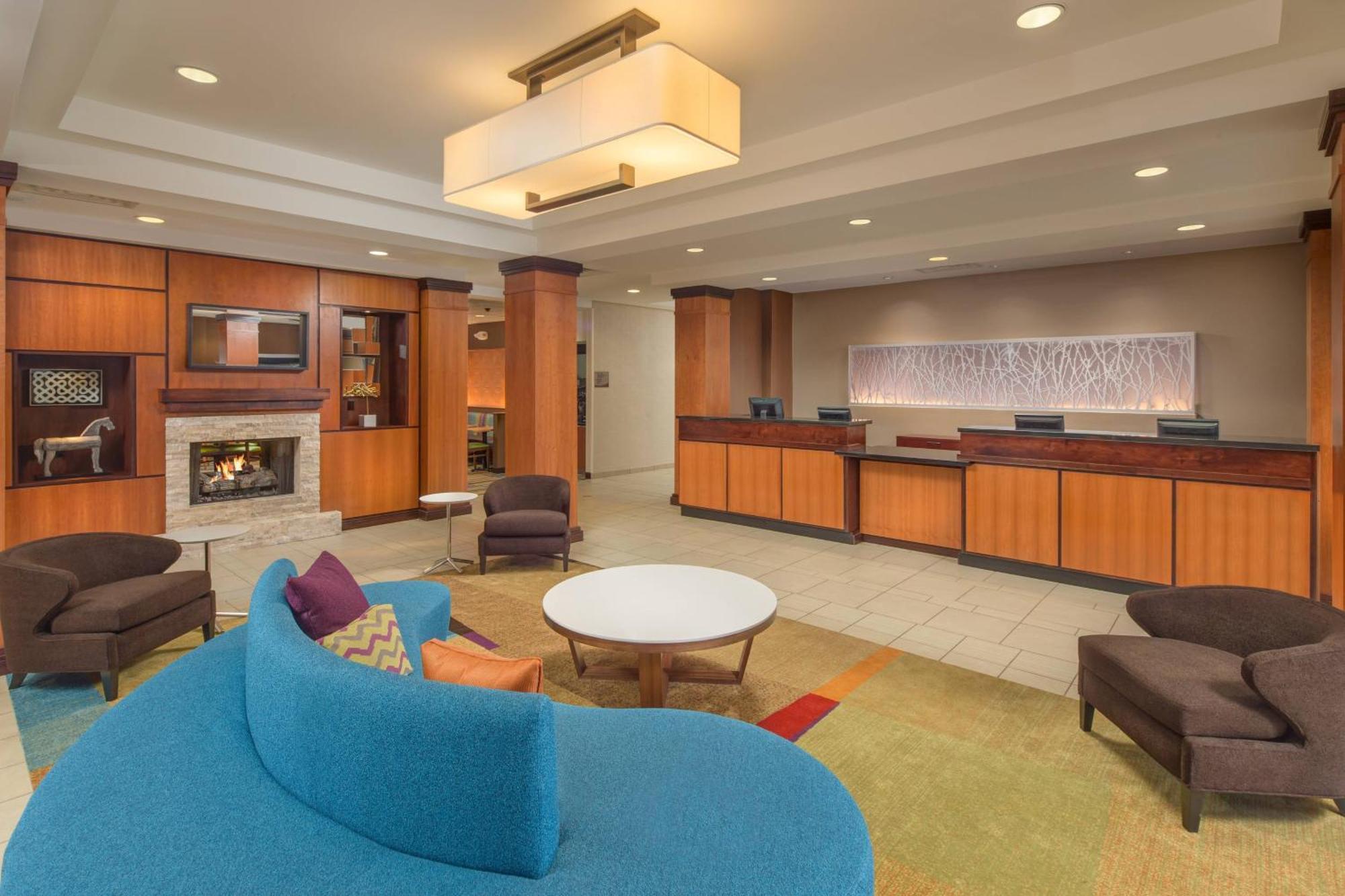 Fairfield Inn And Suites Кливленд Экстерьер фото