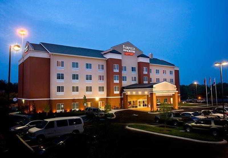 Fairfield Inn And Suites Кливленд Экстерьер фото