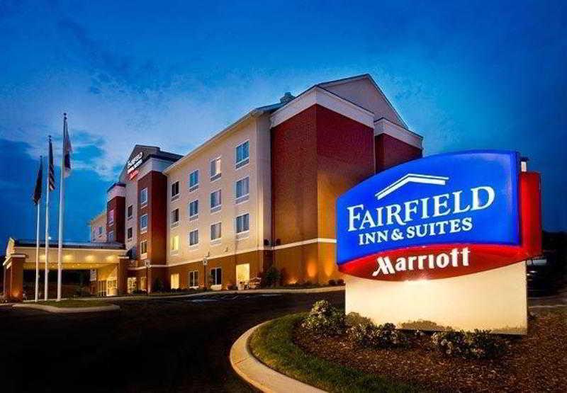 Fairfield Inn And Suites Кливленд Экстерьер фото