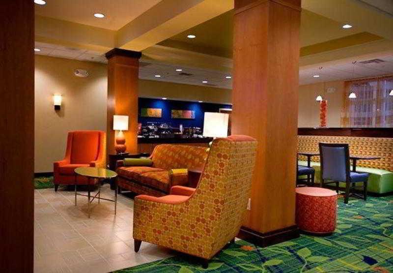 Fairfield Inn And Suites Кливленд Интерьер фото